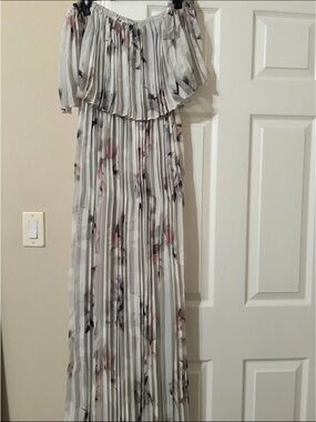 Baltic Born Pleated Floral Dress in Light Gray and Charcoal